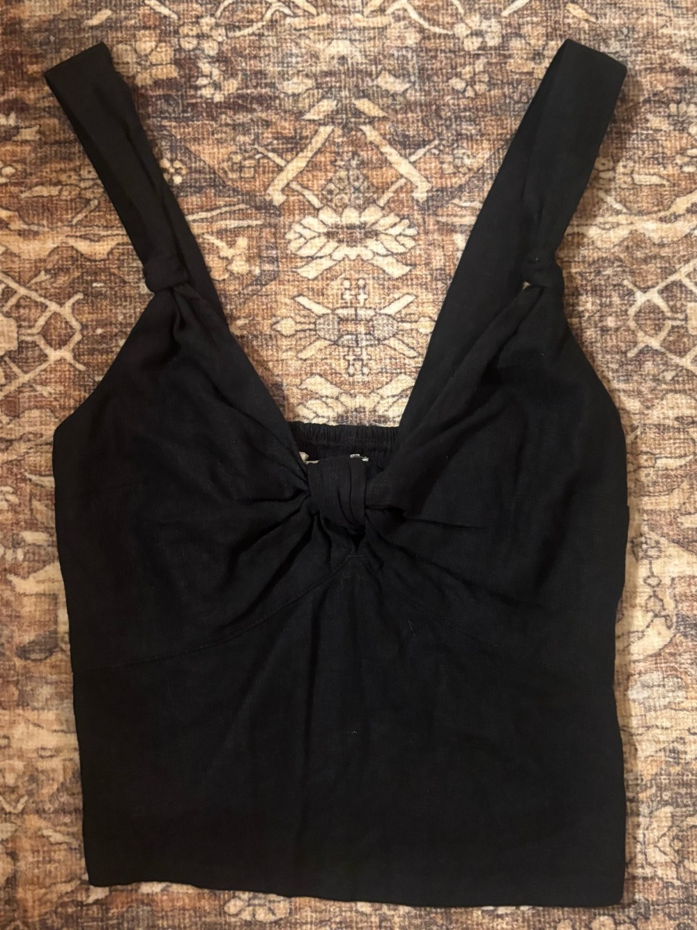 NWT Abercrombie & Fitch Black Twist Front Crop Top XS